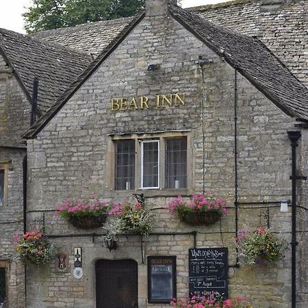 Bear Inn Bisley  Bagian luar foto