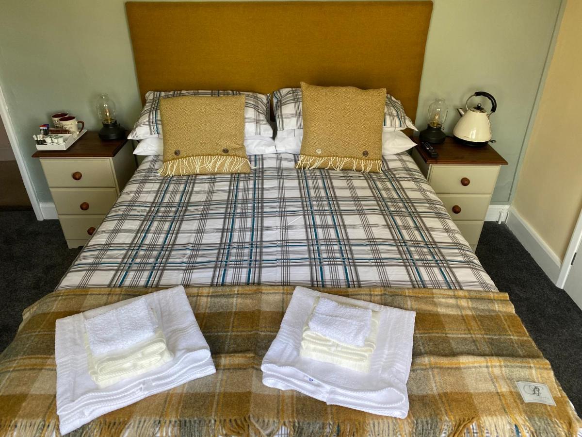 Bear Inn Bisley  Bagian luar foto
